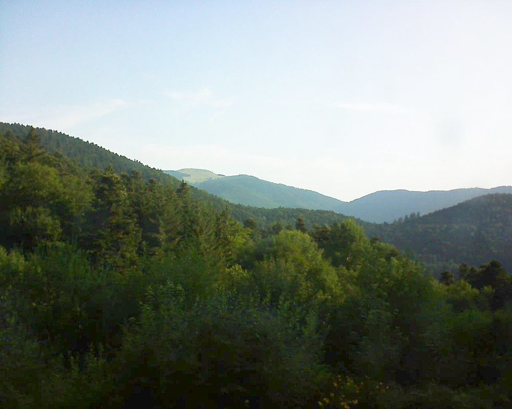 Le petit ballon vu depuis le Domaine Langmatt à Murbach le 20.07.2018 à 08:00 Le petit ballon (Alsace, Vosges) le 20.07.2018 à 08:00