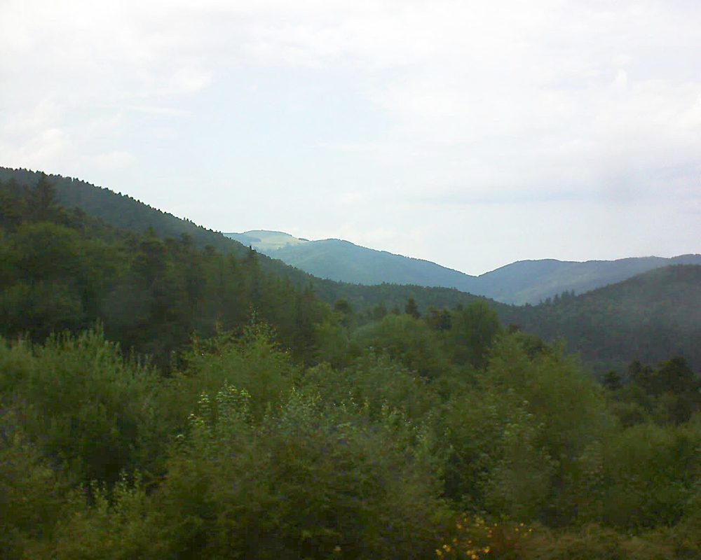 Le petit ballon vu depuis le Domaine Langmatt à Murbach le 20.07.2018 à 17:00 Le petit ballon (Alsace, Vosges) le 20.07.2018 à 17:00