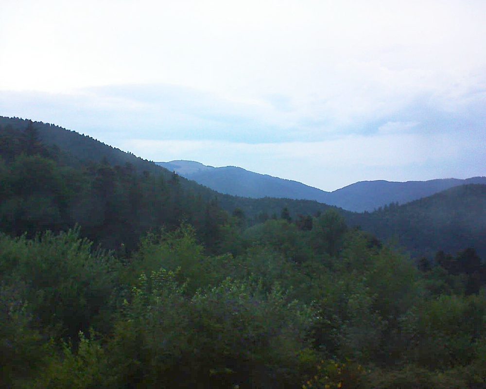 Le petit ballon vu depuis le Domaine Langmatt à Murbach le 20.07.2018 à 21:00 Le petit ballon (Alsace, Vosges) le 20.07.2018 à 21:00
