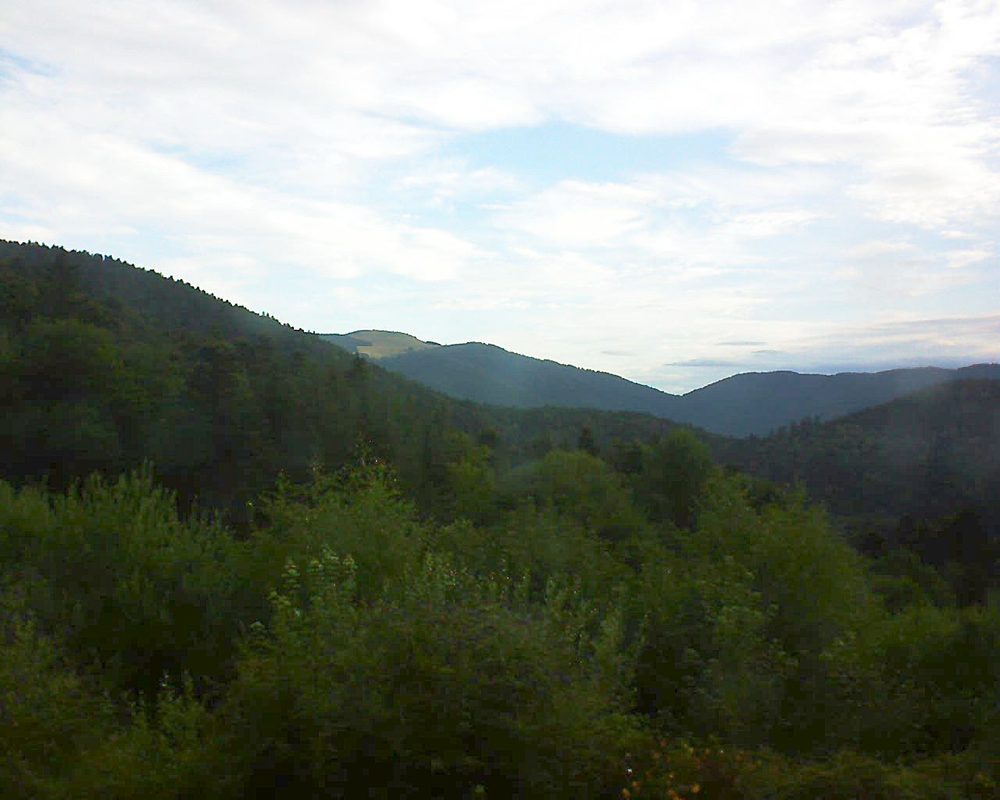 Le petit ballon vu depuis le Domaine Langmatt à Murbach le 21.07.2018 à 07:15 Le petit ballon (Alsace, Vosges) le 21.07.2018 à 07:15