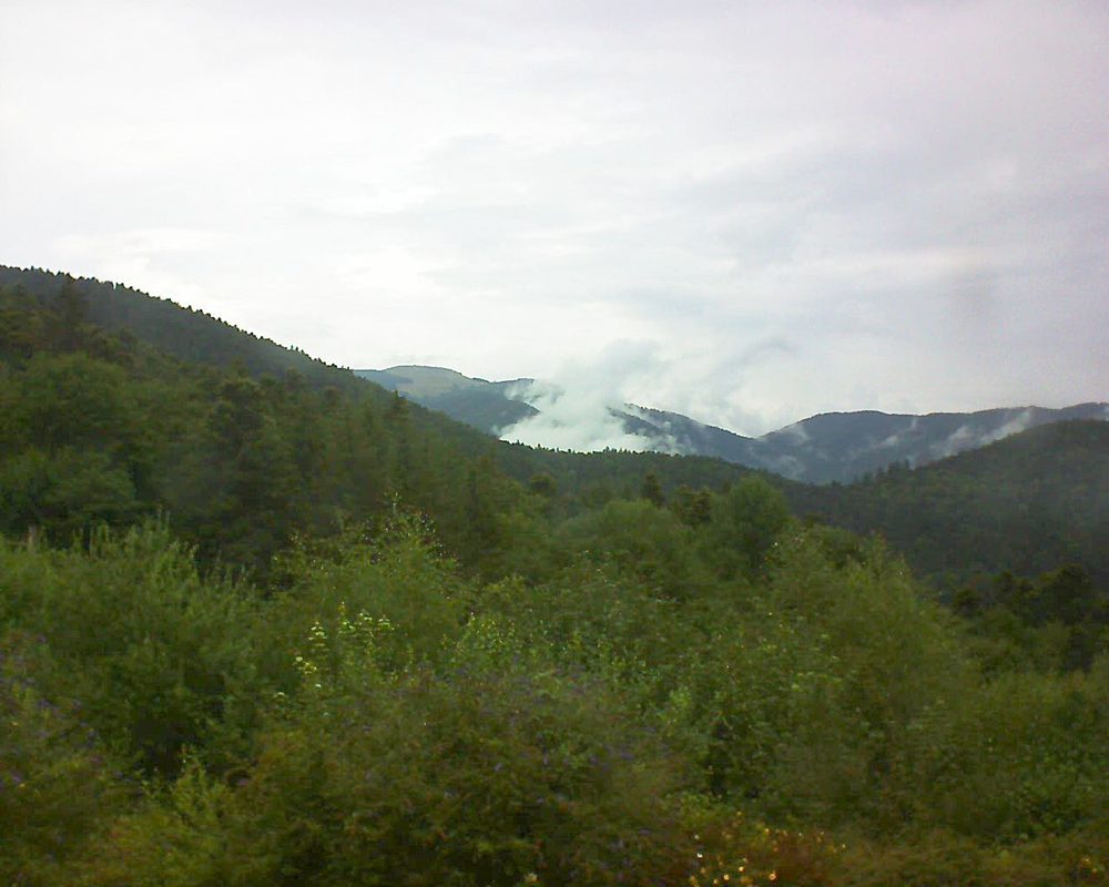 Le petit ballon vu depuis le Domaine Langmatt à Murbach le 21.07.2018 à 13:15 Le petit ballon (Alsace, Vosges) le 21.07.2018 à 13:15