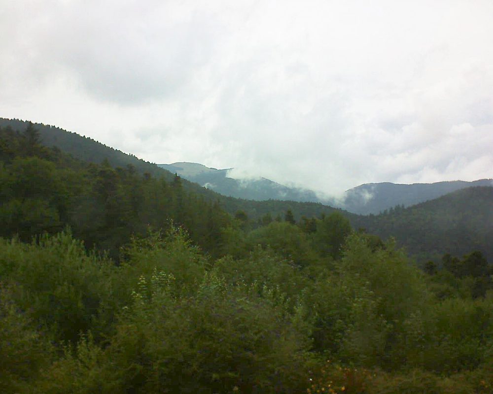 Le petit ballon vu depuis le Domaine Langmatt à Murbach le 21.07.2018 à 14:30 Le petit ballon (Alsace, Vosges) le 21.07.2018 à 14:30