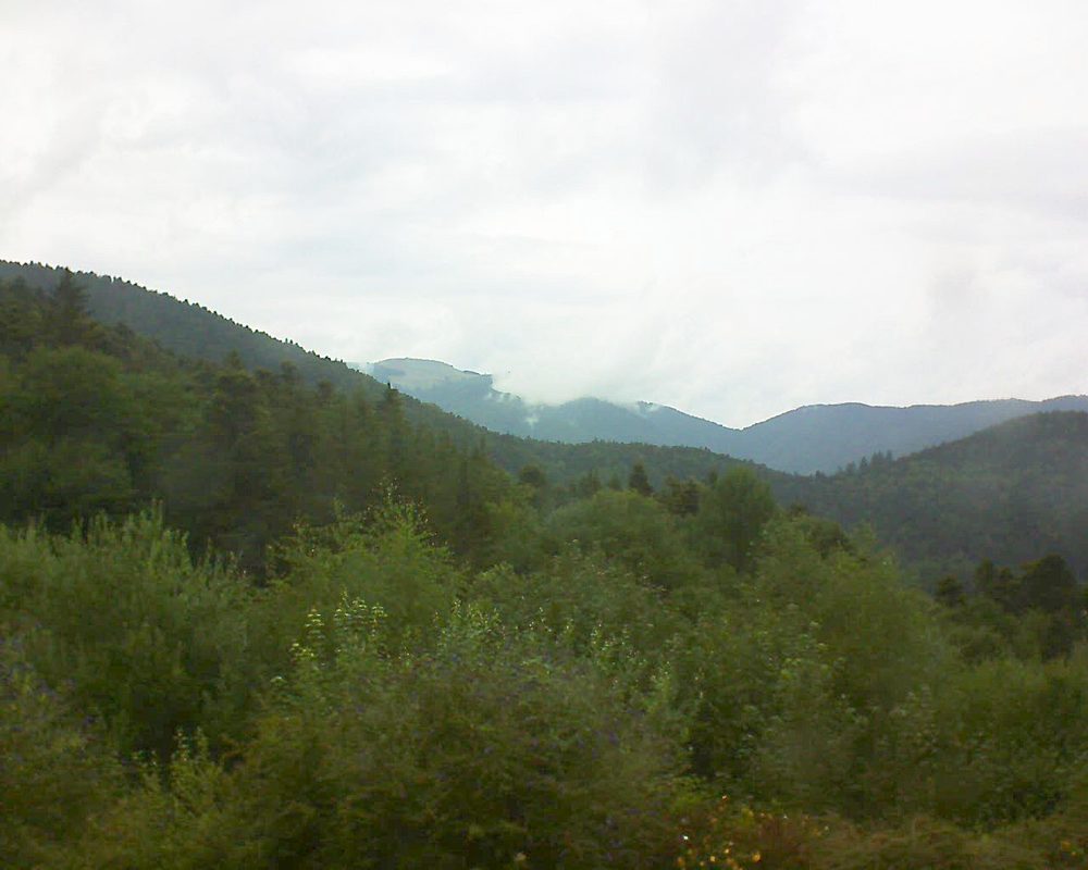 Le petit ballon vu depuis le Domaine Langmatt à Murbach le 21.07.2018 à 15:30 Le petit ballon (Alsace, Vosges) le 21.07.2018 à 15:30