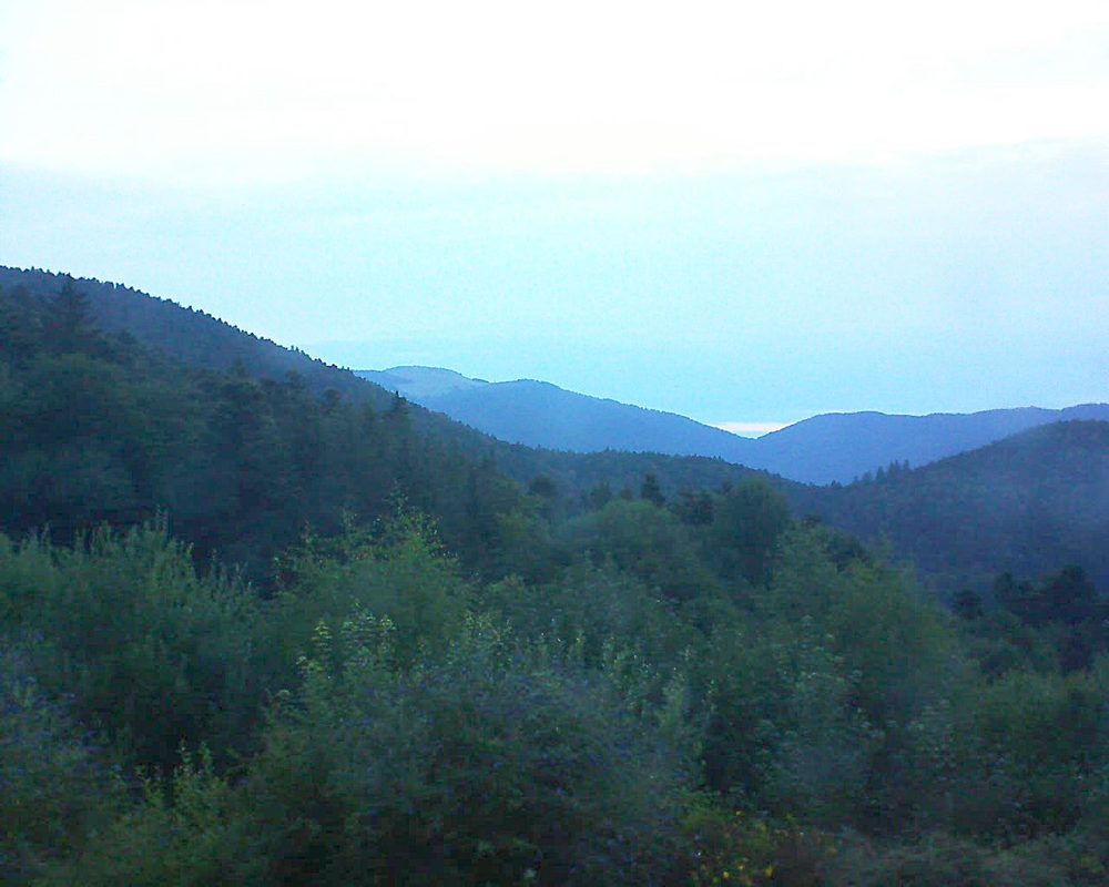 Le petit ballon vu depuis le Domaine Langmatt à Murbach le 22.07.2018 à 06:00 Le petit ballon (Alsace, Vosges) le 22.07.2018 à 06:00