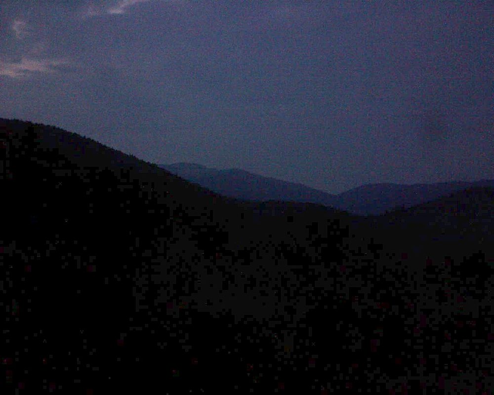 Le petit ballon vu depuis le Domaine Langmatt à Murbach le 22.07.2018 à 21:45 Le petit ballon (Alsace, Vosges) le 22.07.2018 à 21:45