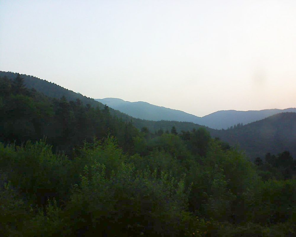 Le petit ballon vu depuis le Domaine Langmatt à Murbach le 23.07.2018 à 06:30 Le petit ballon (Alsace, Vosges) le 23.07.2018 à 06:30
