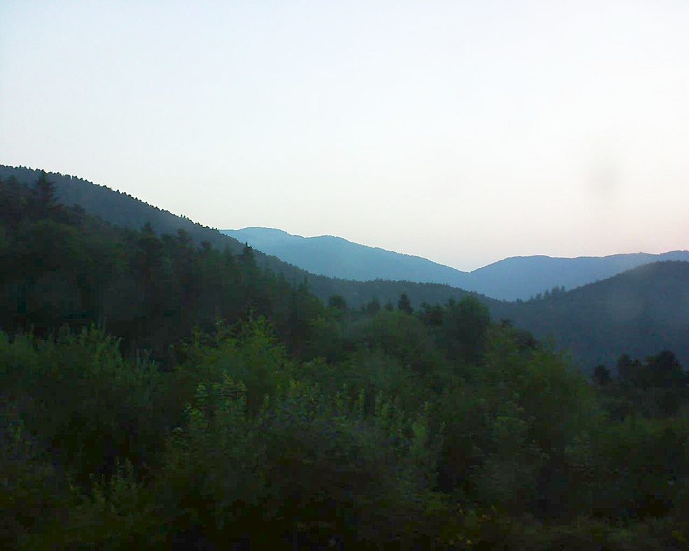 Le petit ballon vu depuis le Domaine Langmatt à Murbach le 24.07.2018 à 06:00 Le petit ballon (Alsace, Vosges) le 24.07.2018 à 06:00