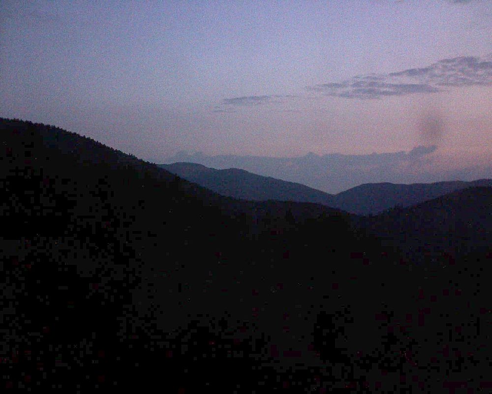 Le petit ballon vu depuis le Domaine Langmatt à Murbach le 25.07.2018 à 05:30 Le petit ballon (Alsace, Vosges) le 25.07.2018 à 05:30