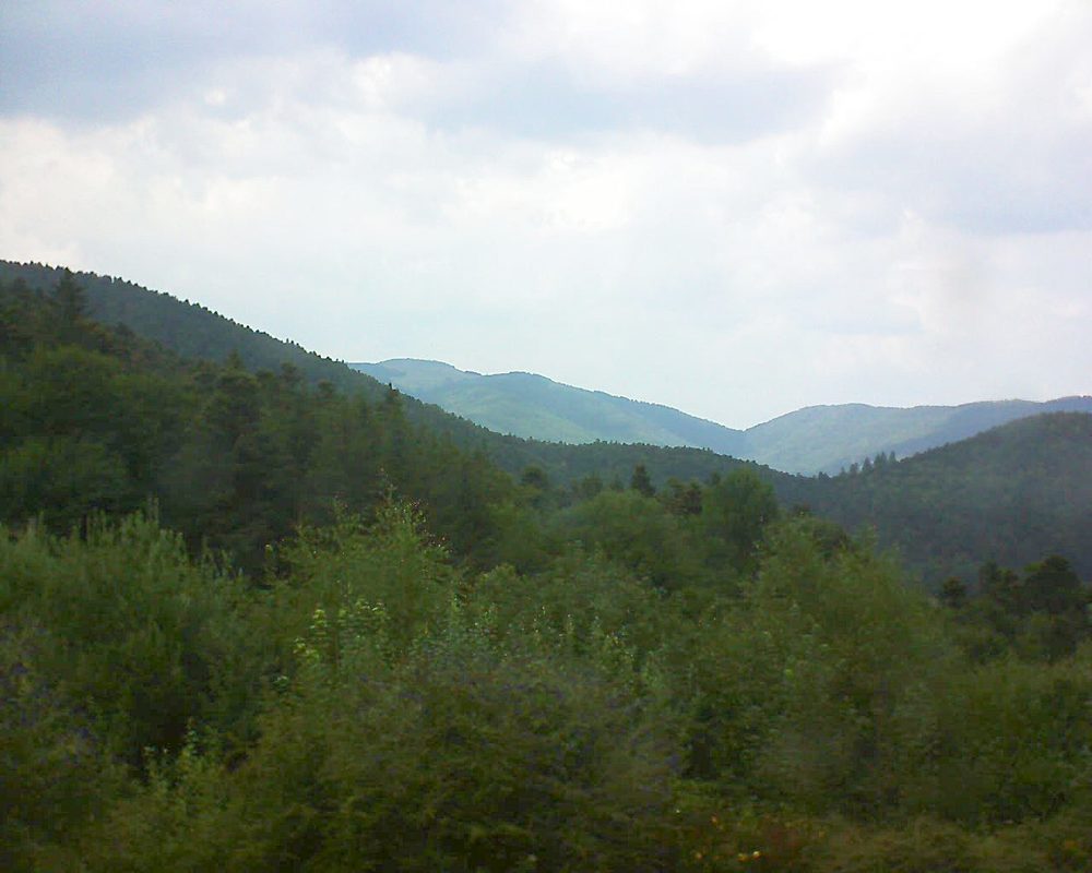 Le petit ballon vu depuis le Domaine Langmatt à Murbach le 25.07.2018 à 15:00 Le petit ballon (Alsace, Vosges) le 25.07.2018 à 15:00