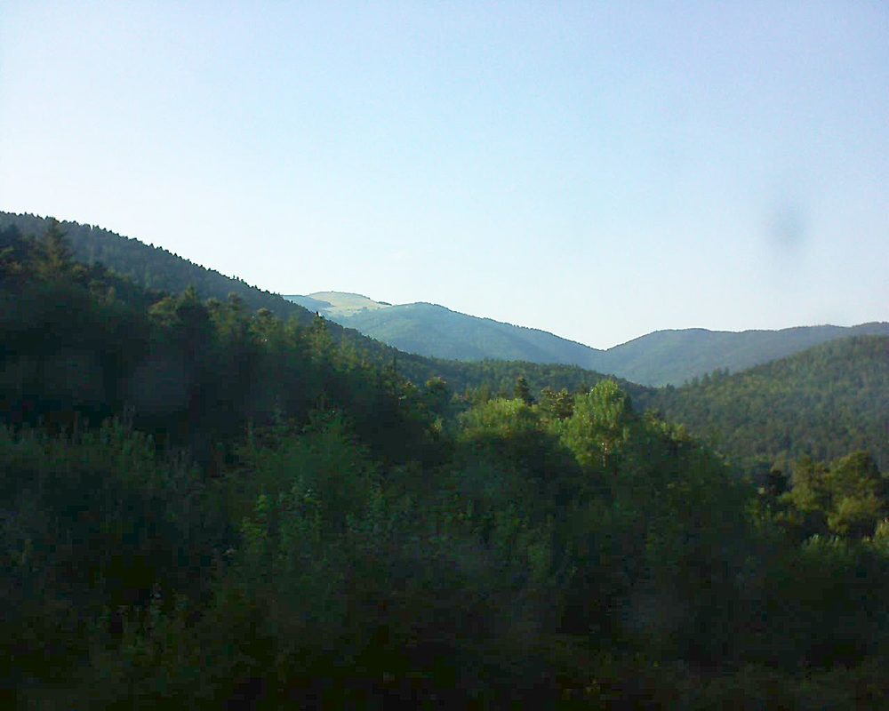 Le petit ballon vu depuis le Domaine Langmatt à Murbach le 26.07.2018 à 18:45 Le petit ballon (Alsace, Vosges) le 26.07.2018 à 18:45