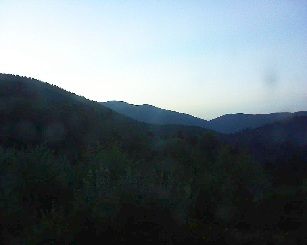 Le petit ballon vu depuis le Domaine Langmatt à Murbach le 26.07.2018 à 21:30 Le petit ballon (Alsace, Vosges) le 26.07.2018 à 21:30