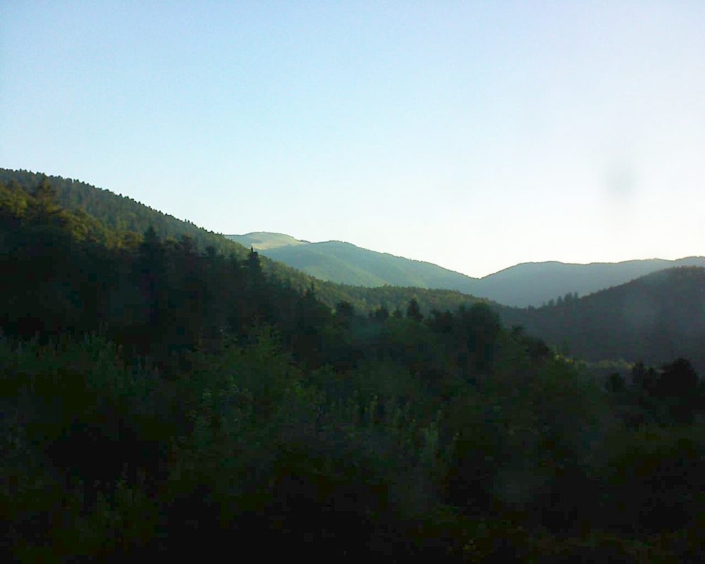 Le petit ballon vu depuis le Domaine Langmatt à Murbach le 27.07.2018 à 07:00 Le petit ballon (Alsace, Vosges) le 27.07.2018 à 07:00