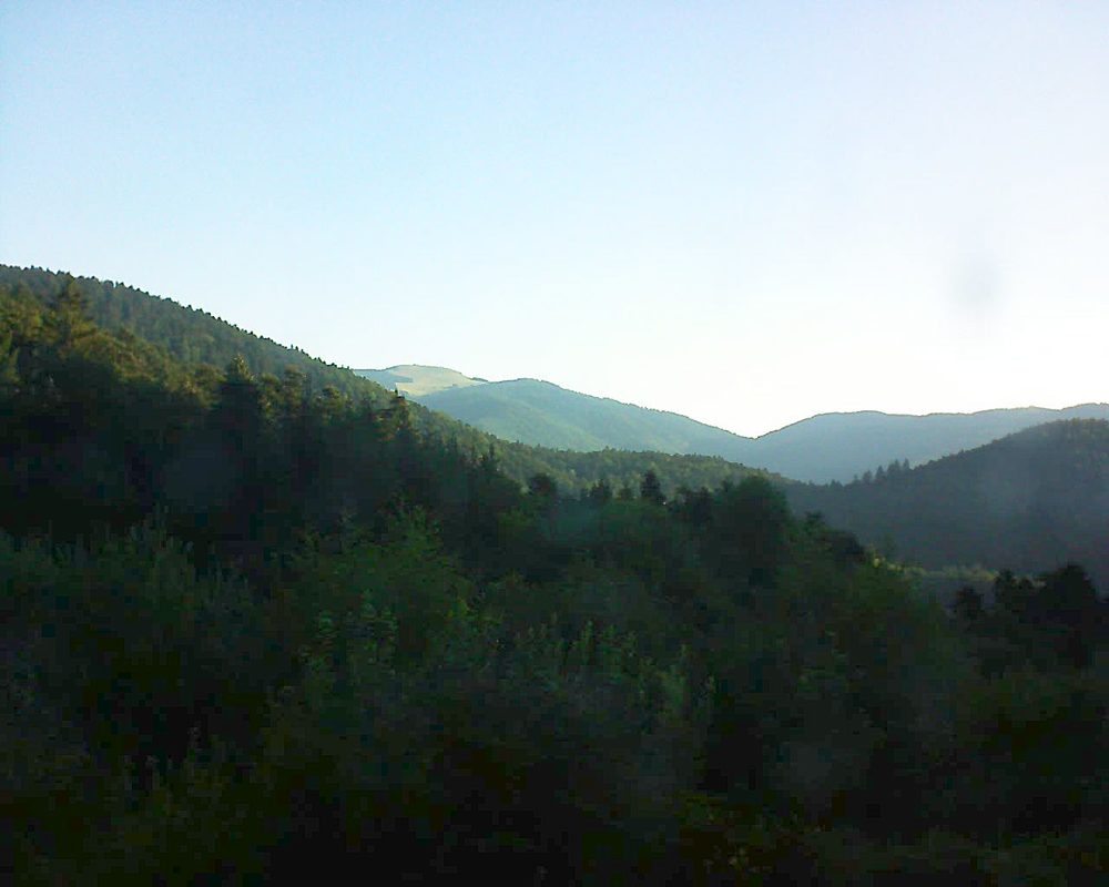 Le petit ballon vu depuis le Domaine Langmatt à Murbach le 27.07.2018 à 07:15 Le petit ballon (Alsace, Vosges) le 27.07.2018 à 07:15