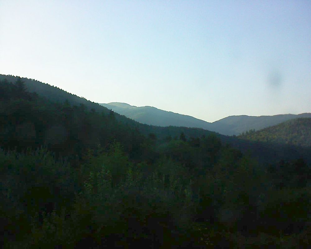 Le petit ballon vu depuis le Domaine Langmatt à Murbach le 27.07.2018 à 19:45 Le petit ballon (Alsace, Vosges) le 27.07.2018 à 19:45