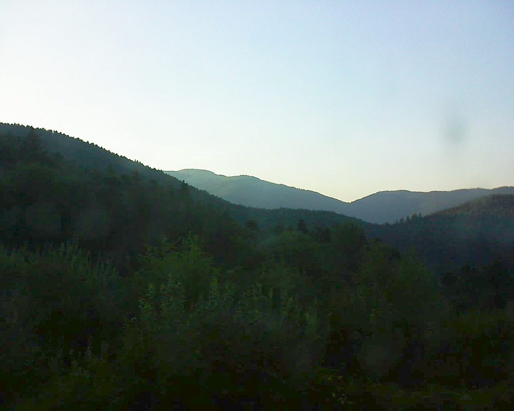 Le petit ballon vu depuis le Domaine Langmatt à Murbach le 27.07.2018 à 20:15 Le petit ballon (Alsace, Vosges) le 27.07.2018 à 20:15