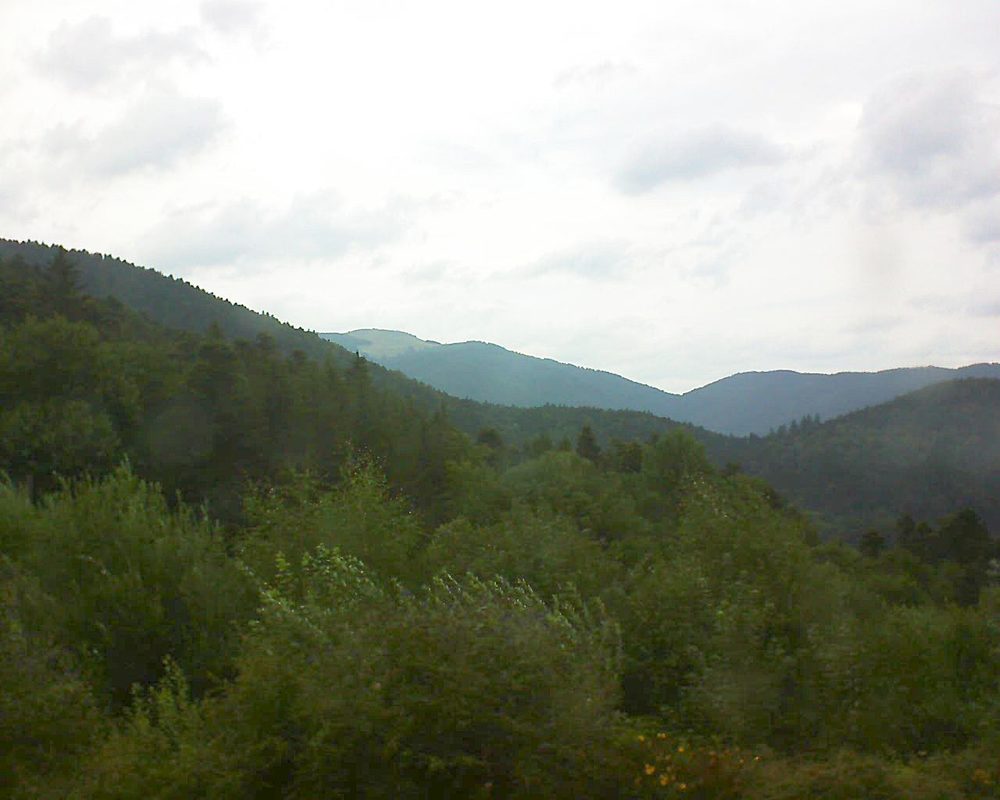 Le petit ballon vu depuis le Domaine Langmatt à Murbach le 28.07.2018 à 12:30 Le petit ballon (Alsace, Vosges) le 28.07.2018 à 12:30