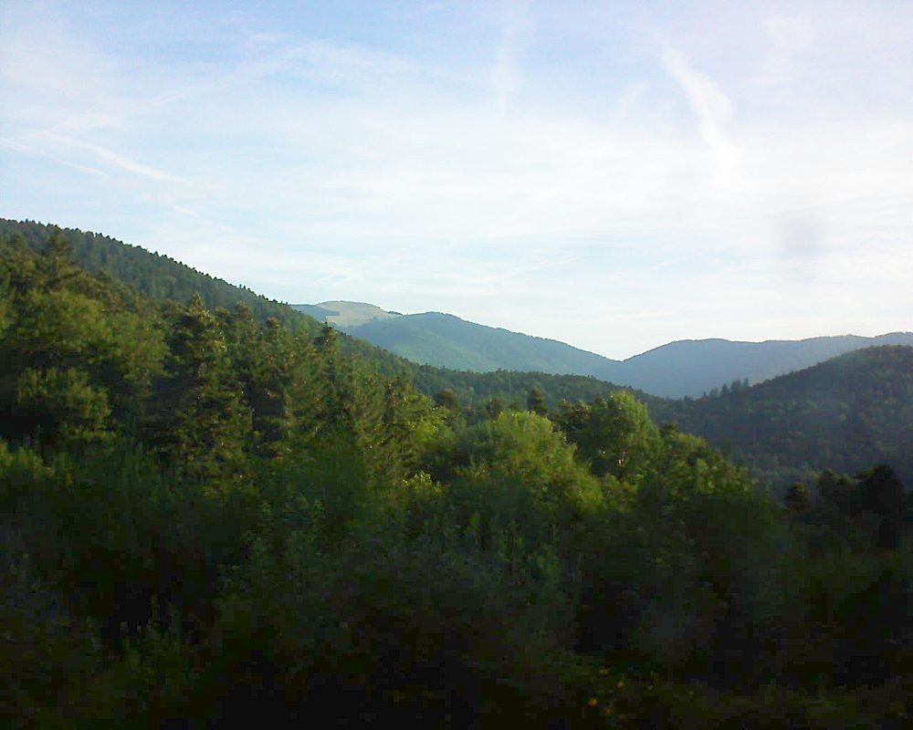 Le petit ballon vu depuis le Domaine Langmatt à Murbach le 29.07.2018 à 08:00 Le petit ballon (Alsace, Vosges) le 29.07.2018 à 08:00