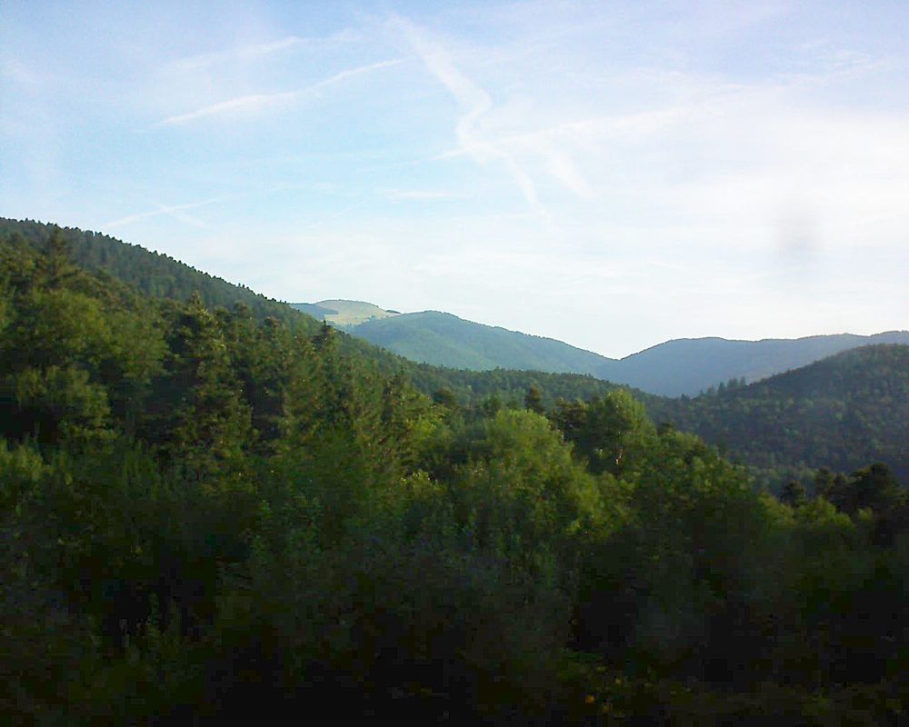 Le petit ballon vu depuis le Domaine Langmatt à Murbach le 29.07.2018 à 08:15 Le petit ballon (Alsace, Vosges) le 29.07.2018 à 08:15