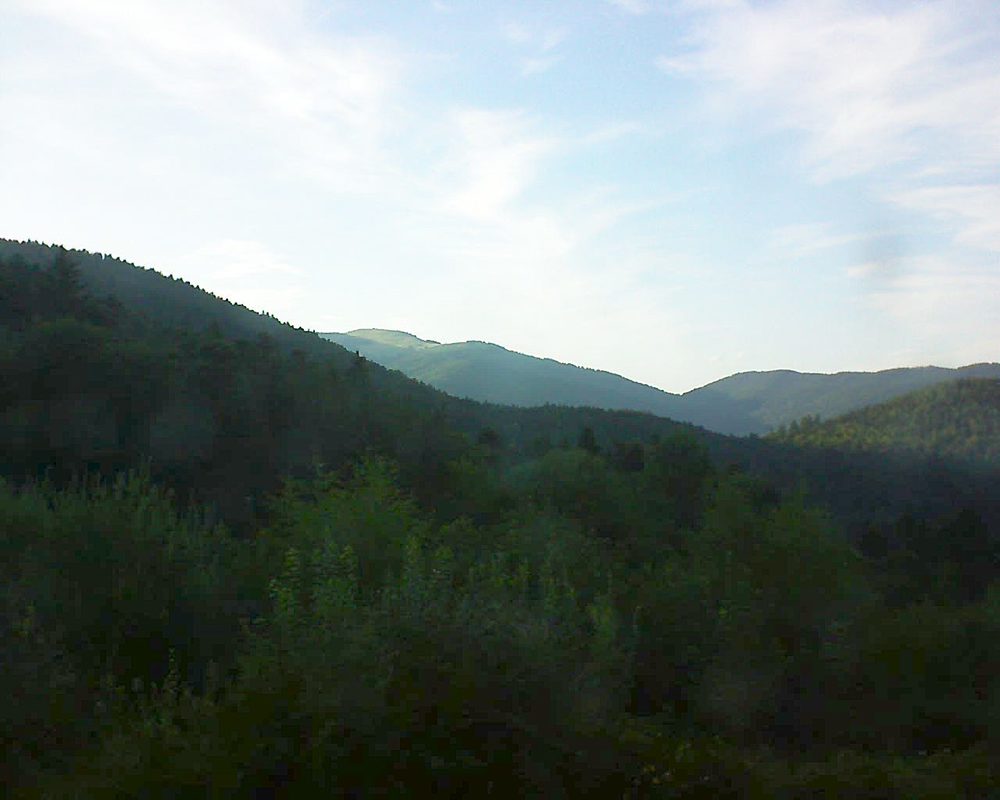 Le petit ballon vu depuis le Domaine Langmatt à Murbach le 30.07.2018 à 19:45 Le petit ballon (Alsace, Vosges) le 30.07.2018 à 19:45