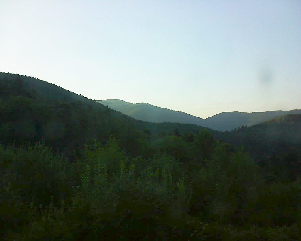 Le petit ballon vu depuis le Domaine Langmatt à Murbach le 31.07.2018 à 20:15 Le petit ballon (Alsace, Vosges) le 31.07.2018 à 20:15
