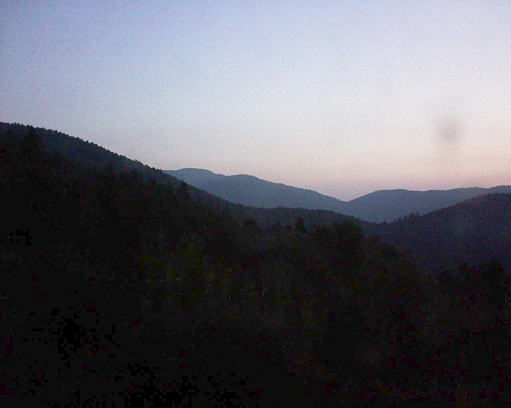 Le petit ballon vu depuis le Domaine Langmatt à Murbach le 03.08.2018 à 05:45 Le petit ballon (Alsace, Vosges) le 03.08.2018 à 05:45