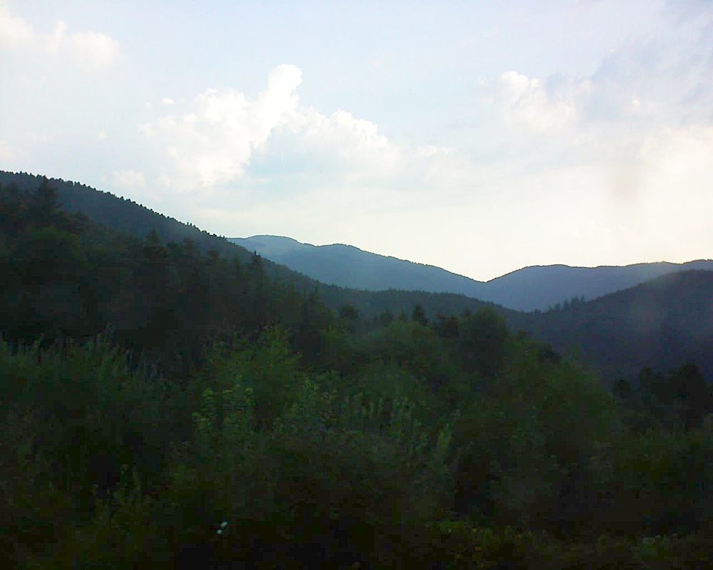 Le petit ballon vu depuis le Domaine Langmatt à Murbach le 04.08.2018 à 07:30 Le petit ballon (Alsace, Vosges) le 04.08.2018 à 07:30