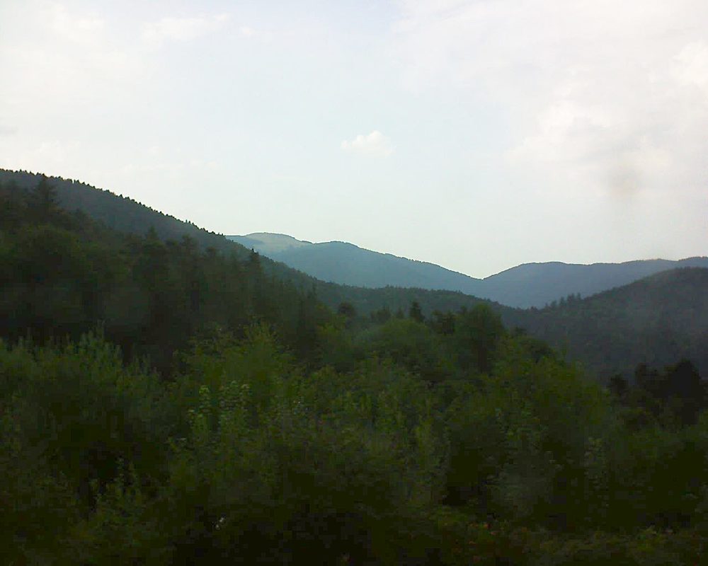 Le petit ballon vu depuis le Domaine Langmatt à Murbach le 04.08.2018 à 19:00 Le petit ballon (Alsace, Vosges) le 04.08.2018 à 19:00