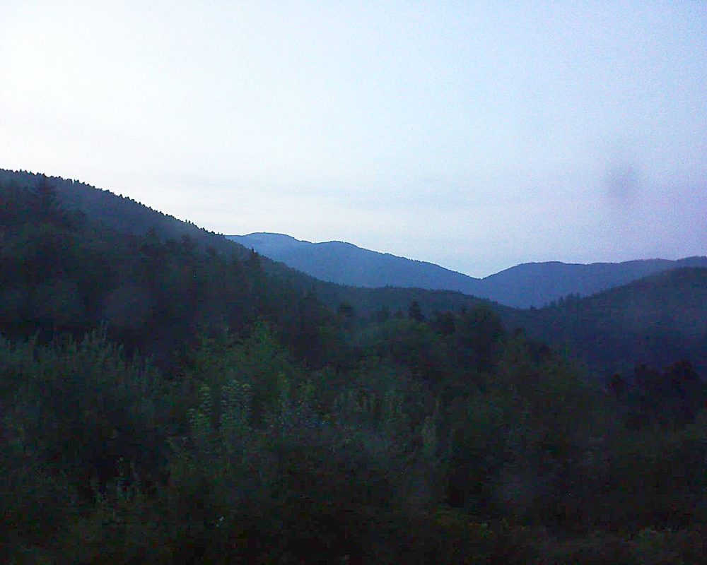 Le petit ballon vu depuis le Domaine Langmatt à Murbach le 04.08.2018 à 21:15 Le petit ballon (Alsace, Vosges) le 04.08.2018 à 21:15