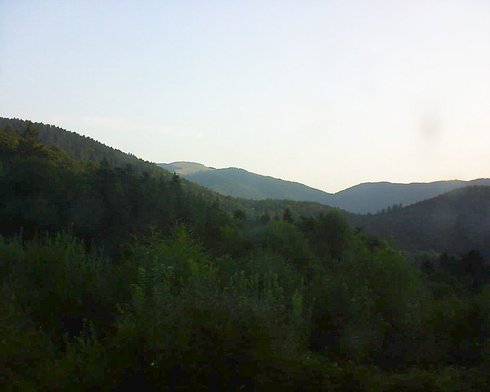 Le petit ballon vu depuis le Domaine Langmatt à Murbach le 05.08.2018 à 07:15 Le petit ballon (Alsace, Vosges) le 05.08.2018 à 07:15