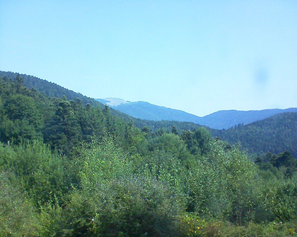 Le petit ballon vu depuis le Domaine Langmatt à Murbach le 05.08.2018 à 11:00 Le petit ballon (Alsace, Vosges) le 05.08.2018 à 11:00