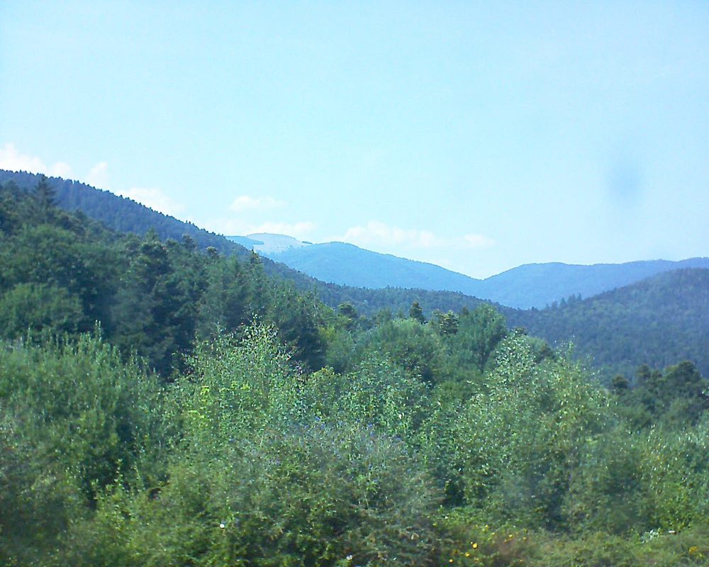 Le petit ballon vu depuis le Domaine Langmatt à Murbach le 05.08.2018 à 15:30 Le petit ballon (Alsace, Vosges) le 05.08.2018 à 15:30