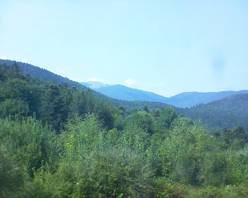 Le petit ballon vu depuis le Domaine Langmatt à Murbach le 05.08.2018 à 16:00 Le petit ballon (Alsace, Vosges) le 05.08.2018 à 16:00