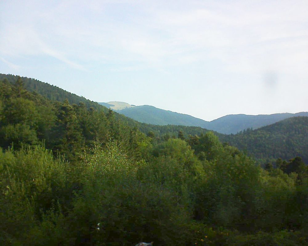 Le petit ballon vu depuis le Domaine Langmatt à Murbach le 06.08.2018 à 09:00 Le petit ballon (Alsace, Vosges) le 06.08.2018 à 09:00