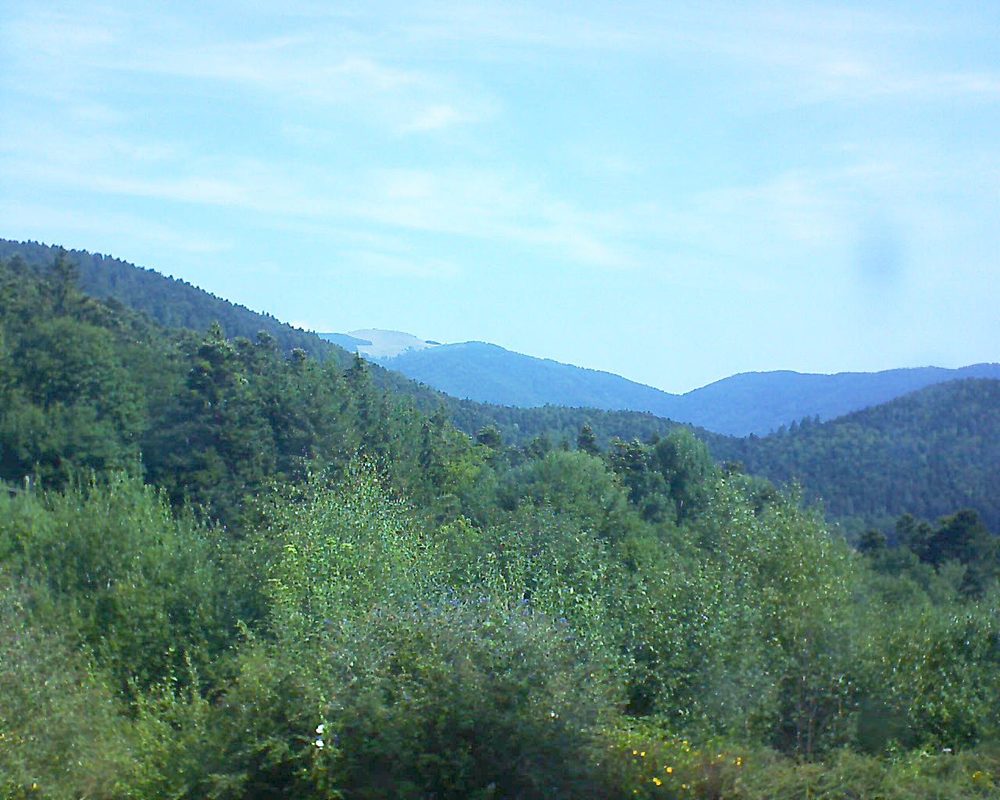 Le petit ballon vu depuis le Domaine Langmatt à Murbach le 06.08.2018 à 11:00 Le petit ballon (Alsace, Vosges) le 06.08.2018 à 11:00
