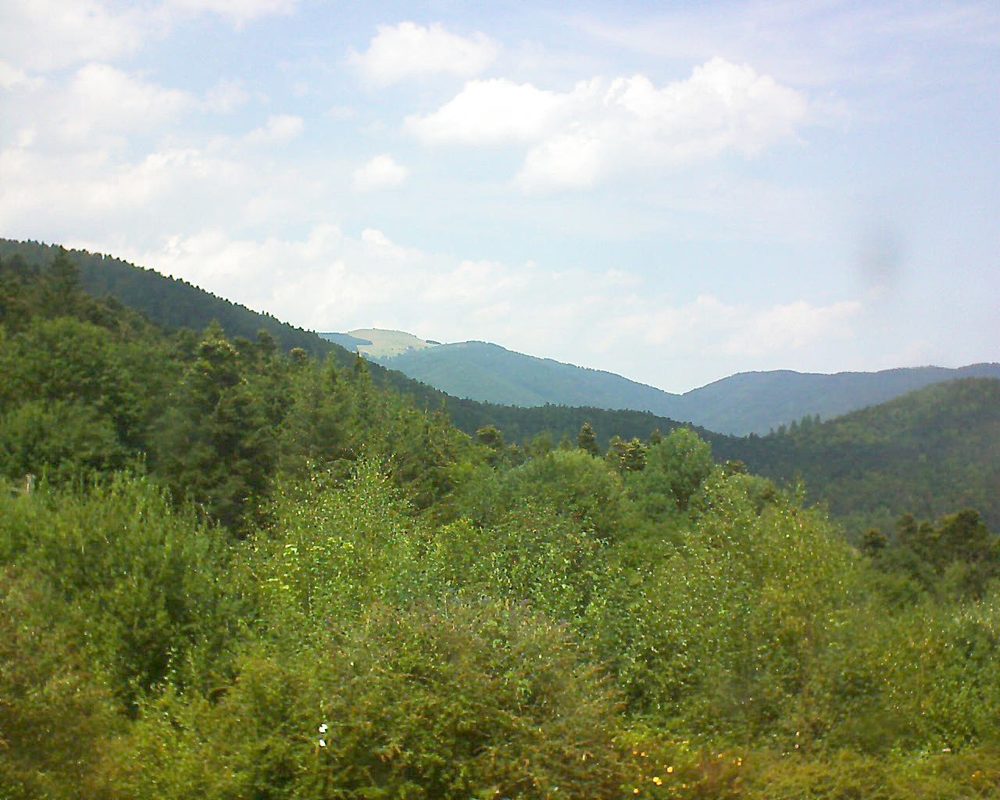 Le petit ballon vu depuis le Domaine Langmatt à Murbach le 06.08.2018 à 14:00 Le petit ballon (Alsace, Vosges) le 06.08.2018 à 14:00