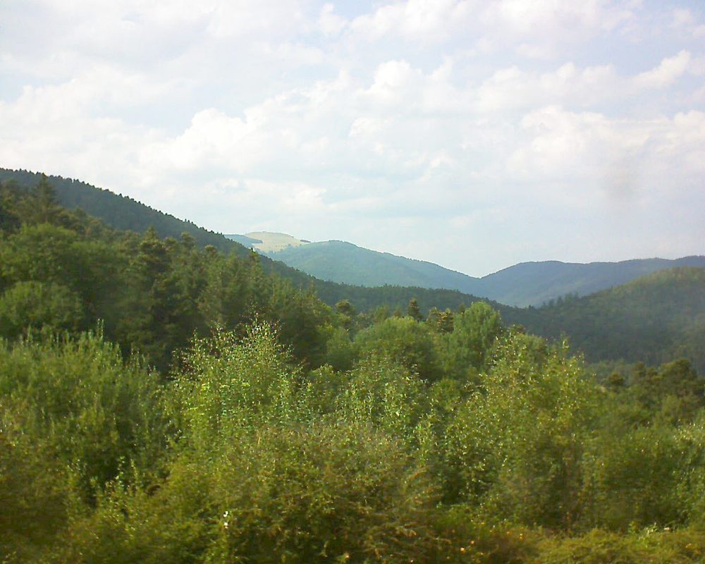 Le petit ballon vu depuis le Domaine Langmatt à Murbach le 06.08.2018 à 17:00 Le petit ballon (Alsace, Vosges) le 06.08.2018 à 17:00