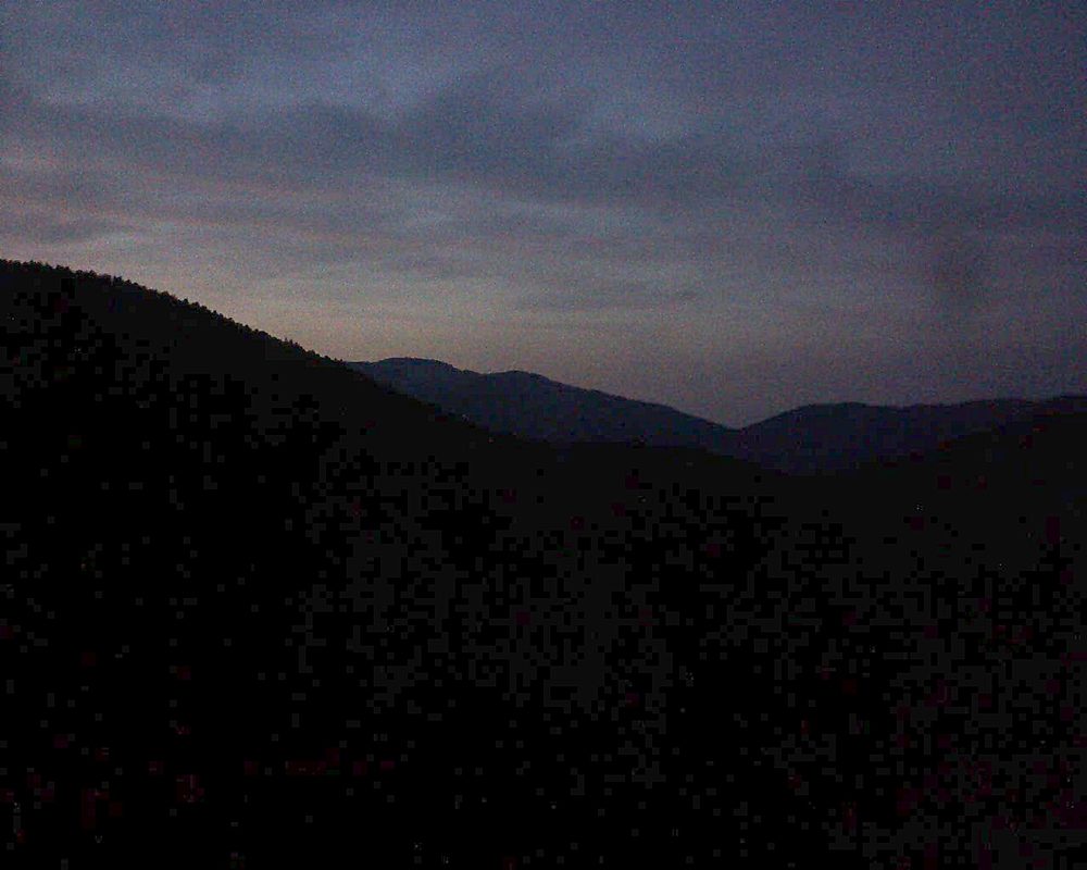 Le petit ballon vu depuis le Domaine Langmatt à Murbach le 06.08.2018 à 21:30 Le petit ballon (Alsace, Vosges) le 06.08.2018 à 21:30