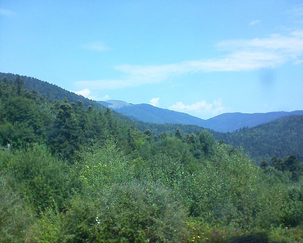 Le petit ballon vu depuis le Domaine Langmatt à Murbach le 07.08.2018 à 12:30 Le petit ballon (Alsace, Vosges) le 07.08.2018 à 12:30