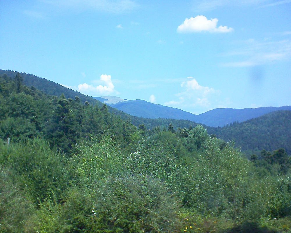 Le petit ballon vu depuis le Domaine Langmatt à Murbach le 07.08.2018 à 12:45 Le petit ballon (Alsace, Vosges) le 07.08.2018 à 12:45