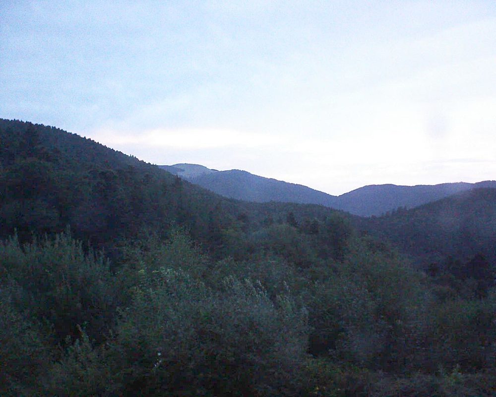 Le petit ballon vu depuis le Domaine Langmatt à Murbach le 08.08.2018 à 06:15 Le petit ballon (Alsace, Vosges) le 08.08.2018 à 06:15