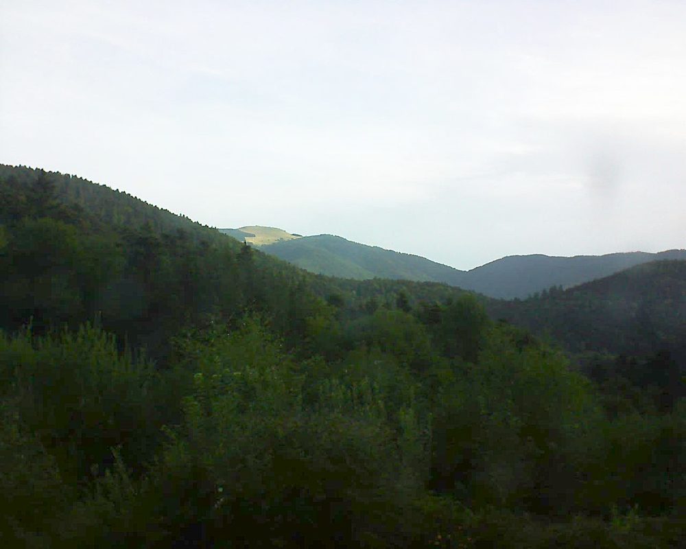 Le petit ballon vu depuis le Domaine Langmatt à Murbach le 08.08.2018 à 07:45 Le petit ballon (Alsace, Vosges) le 08.08.2018 à 07:45