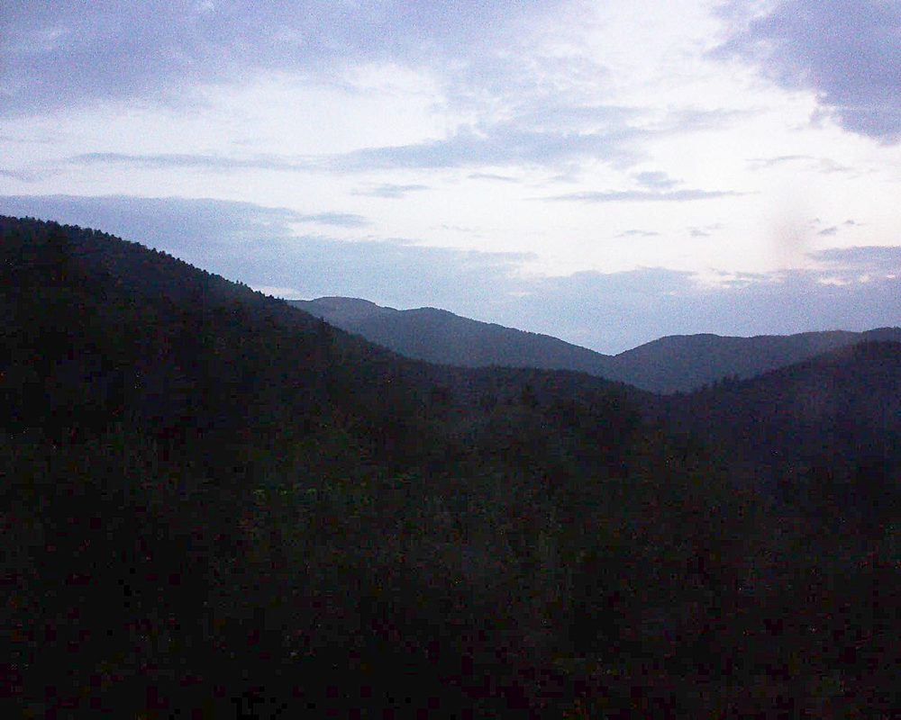 Le petit ballon vu depuis le Domaine Langmatt à Murbach le 09.08.2018 à 06:00 Le petit ballon (Alsace, Vosges) le 09.08.2018 à 06:00