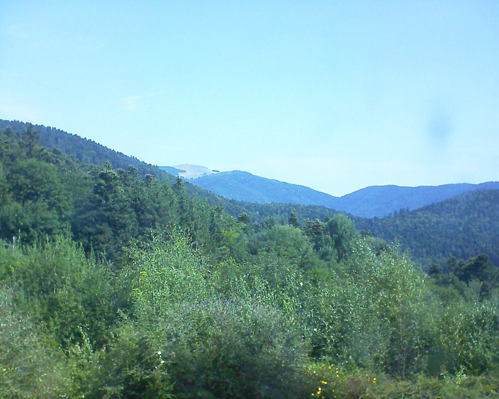 Le petit ballon vu depuis le Domaine Langmatt à Murbach le 09.08.2018 à 11:00 Le petit ballon (Alsace, Vosges) le 09.08.2018 à 11:00