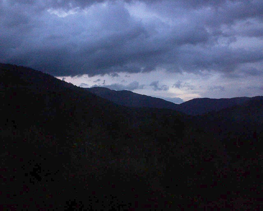 Le petit ballon vu depuis le Domaine Langmatt à Murbach le 09.08.2018 à 21:15 Le petit ballon (Alsace, Vosges) le 09.08.2018 à 21:15