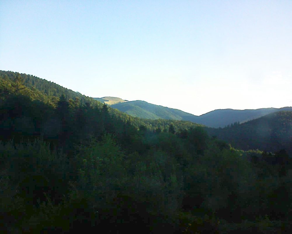 Le petit ballon vu depuis le Domaine Langmatt à Murbach le 10.08.2018 à 07:30 Le petit ballon (Alsace, Vosges) le 10.08.2018 à 07:30