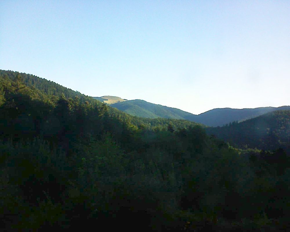 Le petit ballon vu depuis le Domaine Langmatt à Murbach le 10.08.2018 à 07:45 Le petit ballon (Alsace, Vosges) le 10.08.2018 à 07:45