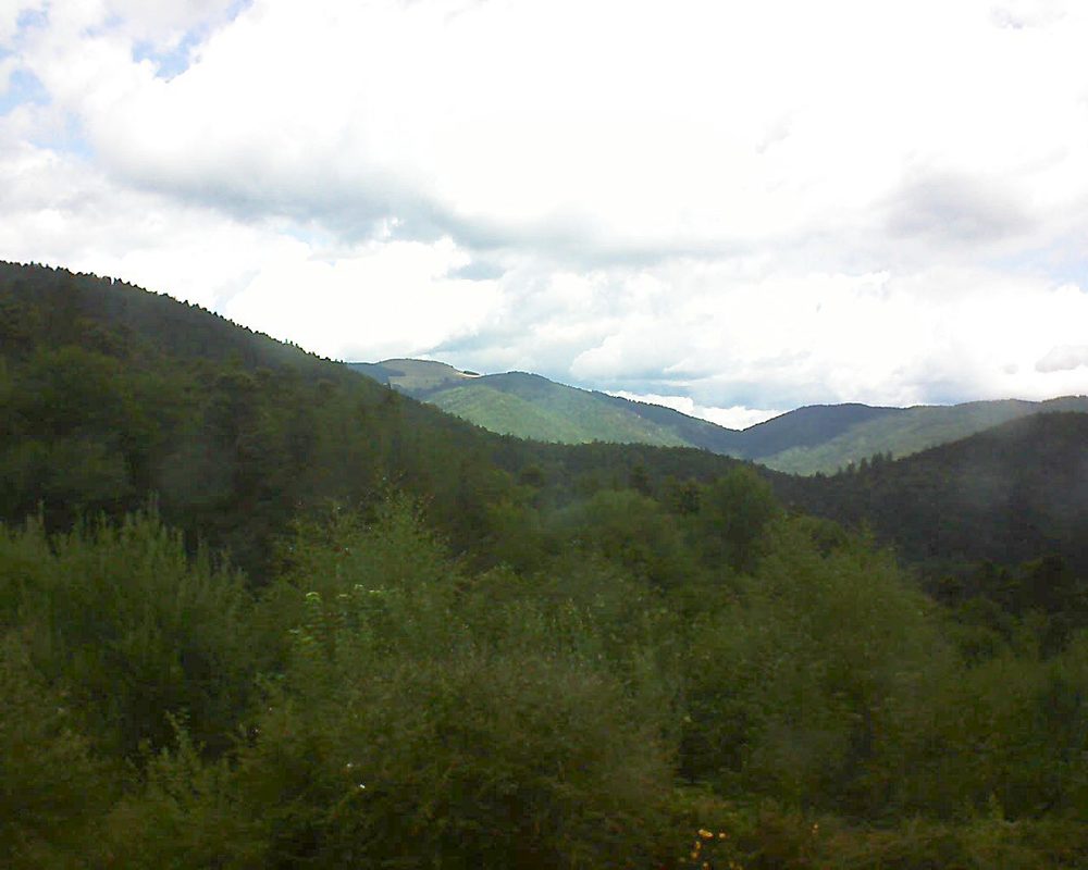 Le petit ballon vu depuis le Domaine Langmatt à Murbach le 10.08.2018 à 12:00 Le petit ballon (Alsace, Vosges) le 10.08.2018 à 12:00