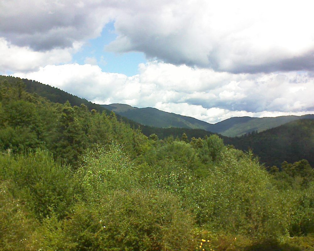 Le petit ballon vu depuis le Domaine Langmatt à Murbach le 10.08.2018 à 12:45 Le petit ballon (Alsace, Vosges) le 10.08.2018 à 12:45