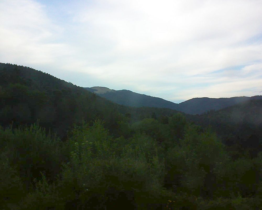Le petit ballon vu depuis le Domaine Langmatt à Murbach le 10.08.2018 à 19:45 Le petit ballon (Alsace, Vosges) le 10.08.2018 à 19:45