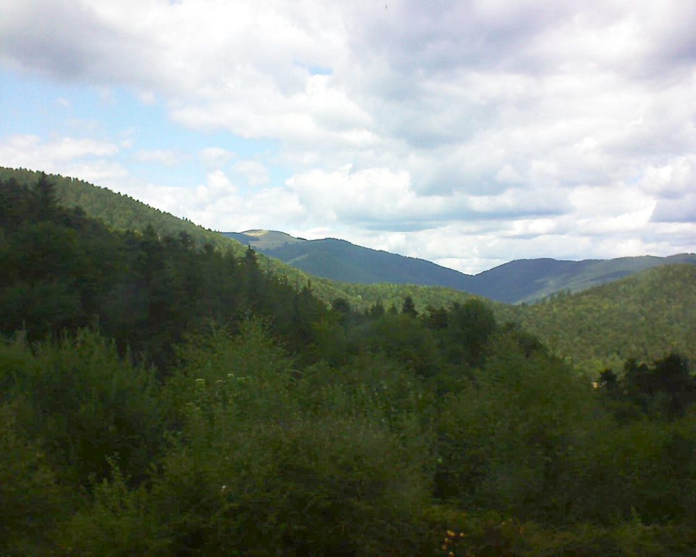 Le petit ballon vu depuis le Domaine Langmatt à Murbach le 11.08.2018 à 13:15 Le petit ballon (Alsace, Vosges) le 11.08.2018 à 13:15